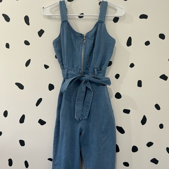 SEXY SMALL IRIS DENIM JUMPSUIT - Picture 10 of 10